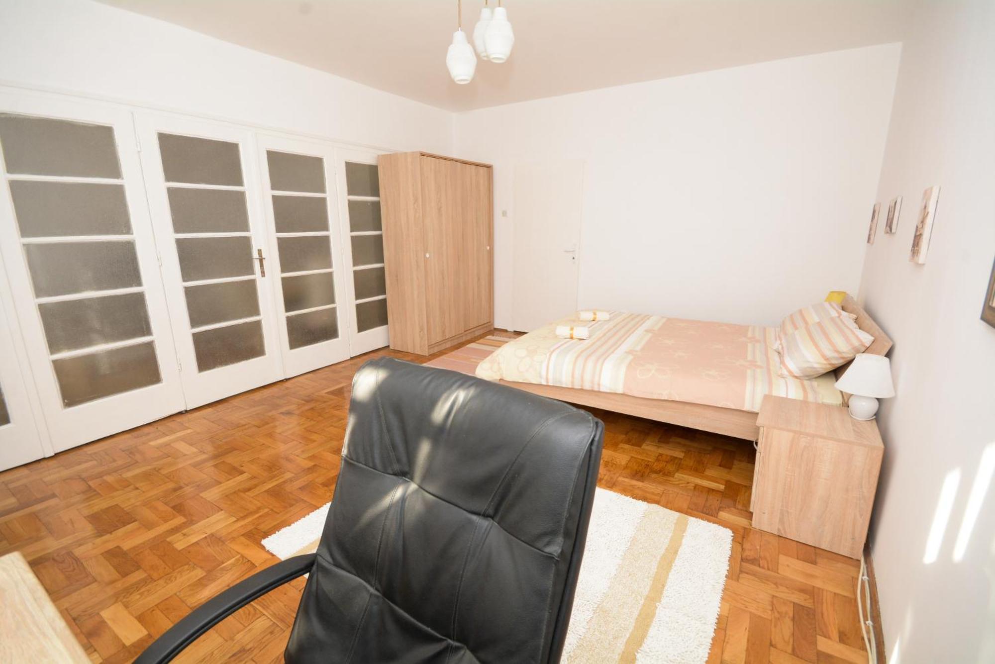 Apartments City Hall Beograd Phòng bức ảnh