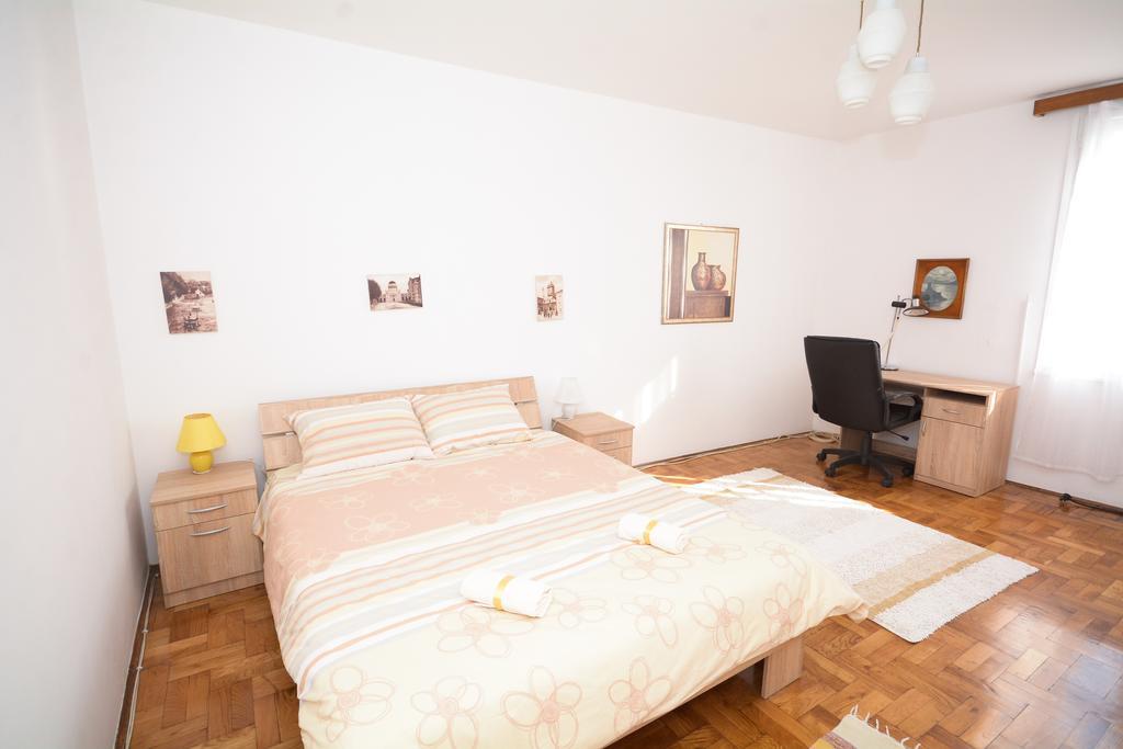 Apartments City Hall Beograd Phòng bức ảnh
